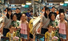 网友超市偶遇刘强东章泽天夫妇，奶茶妹妹素颜照简直太美了！ ​