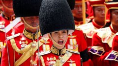 泰国王妃诗妮娜被剥夺全部头衔 原因是“对泰王不忠”