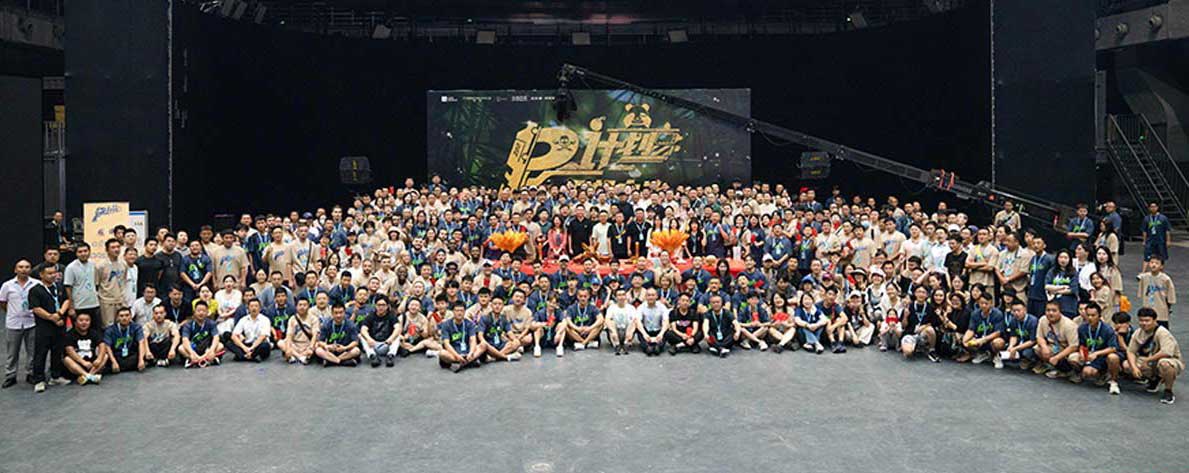 动作喜剧电影《P计划》开机 成龙魏翔为神秘主角甘当“绿叶”
